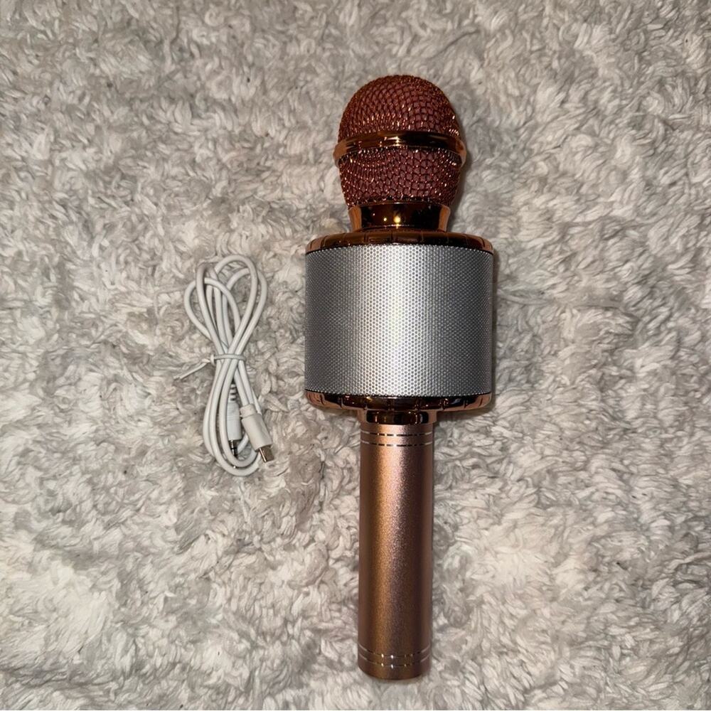 Wireless Microphone - Picture 2 of 4